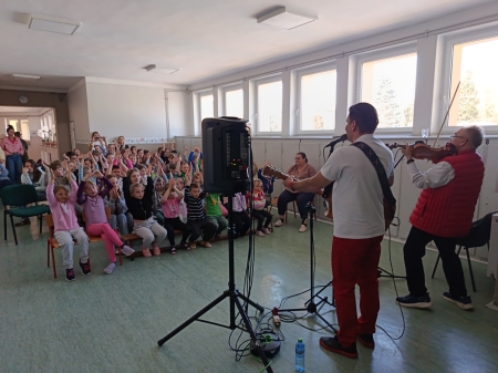  Muzyczna podróż wzdłuż Wisły w naszej szkole